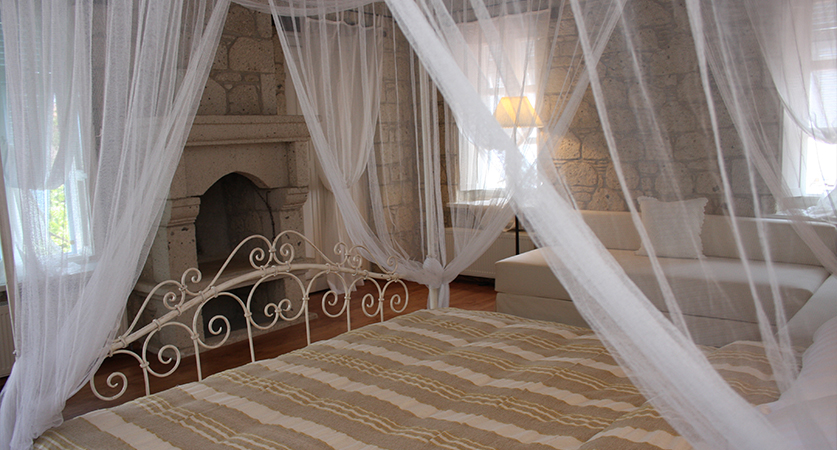White Room
