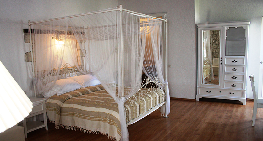 White Room